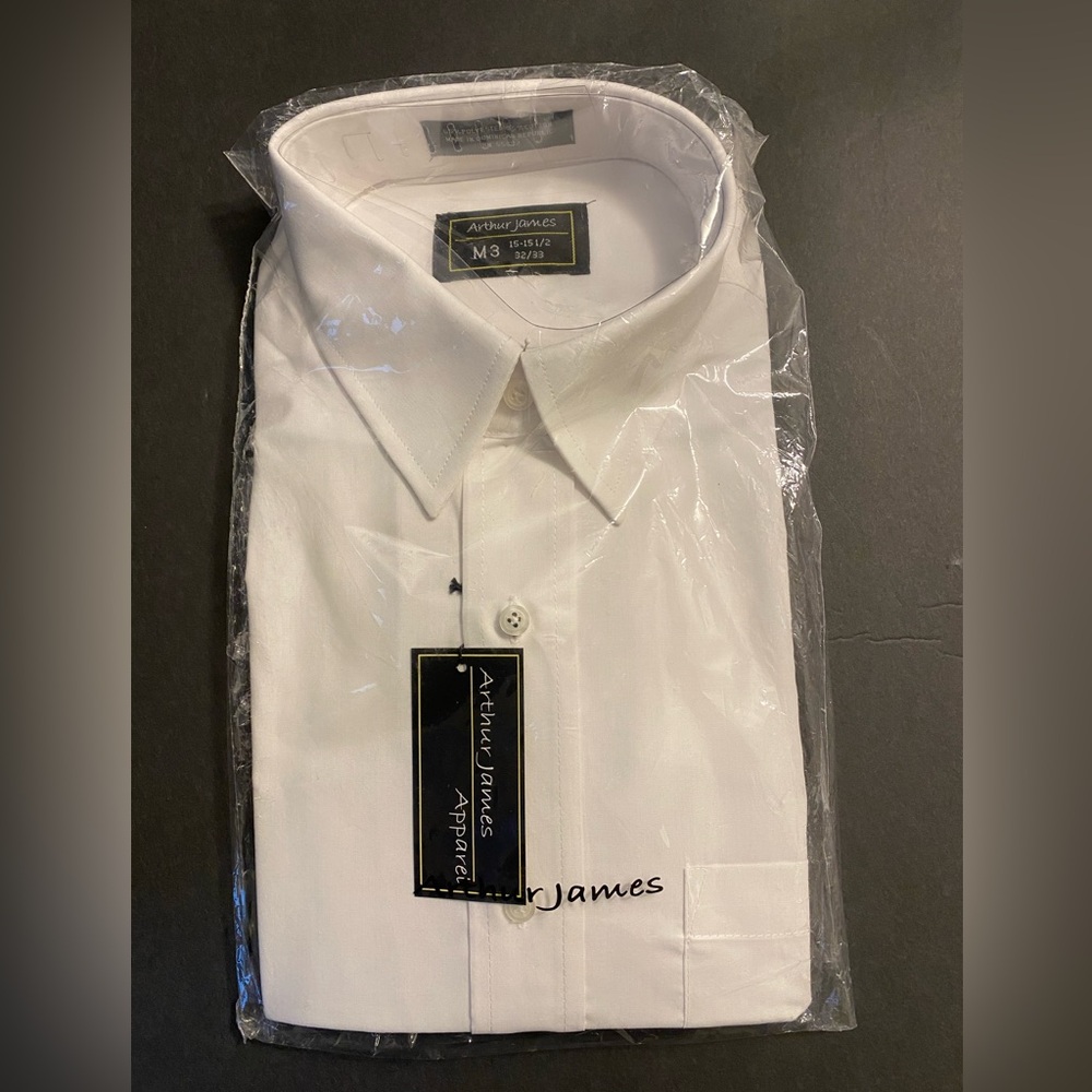 Men’s White Long Sleeve Dress Shirt with Pointed Collar